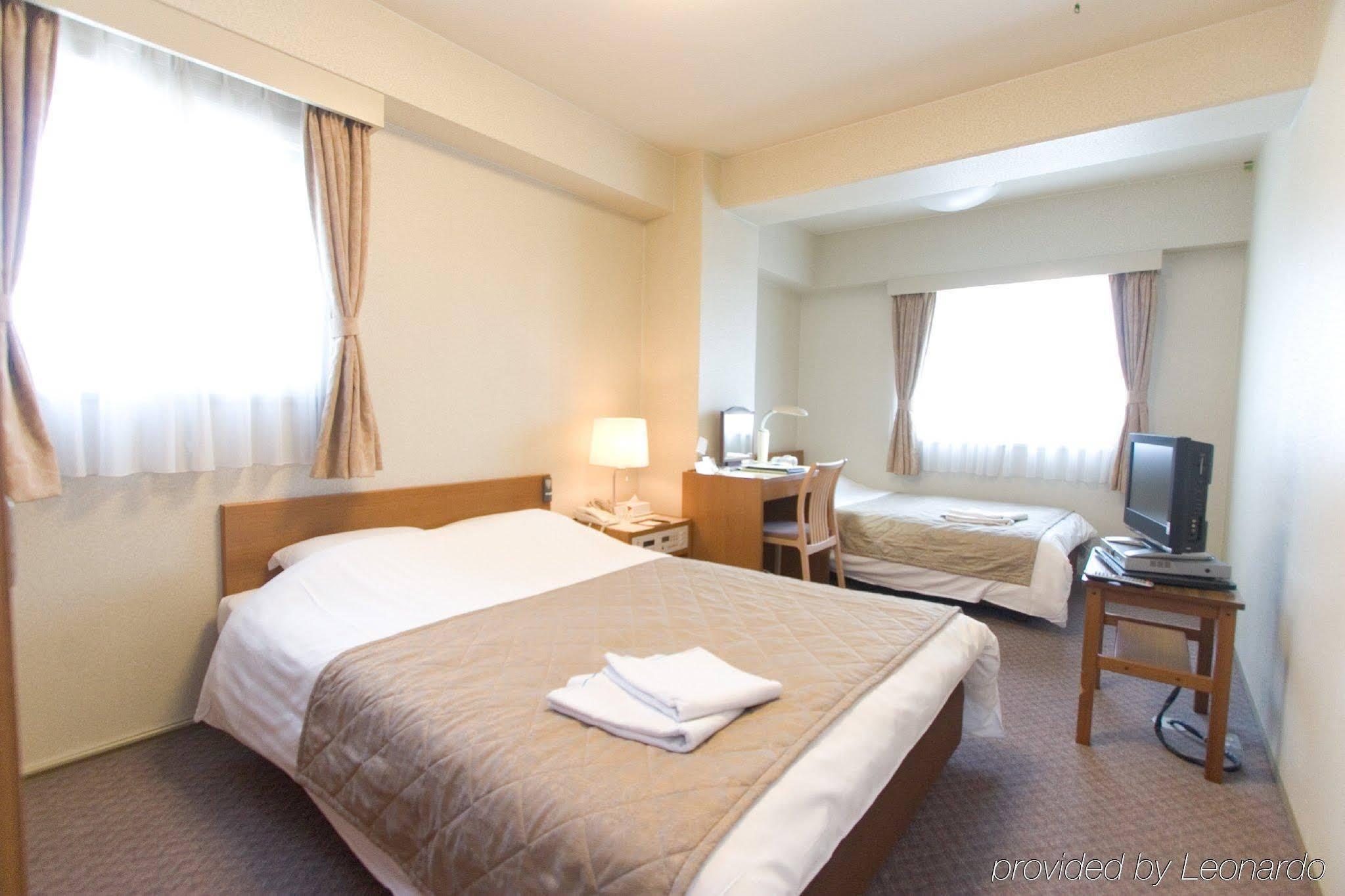 Kishibe Station Hotel Suita Luaran gambar
