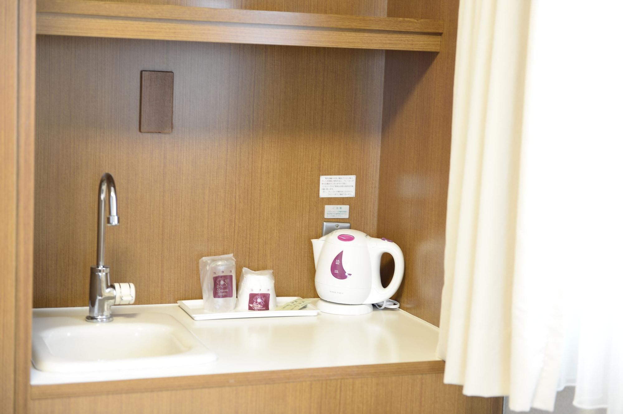 Kishibe Station Hotel Suita Luaran gambar