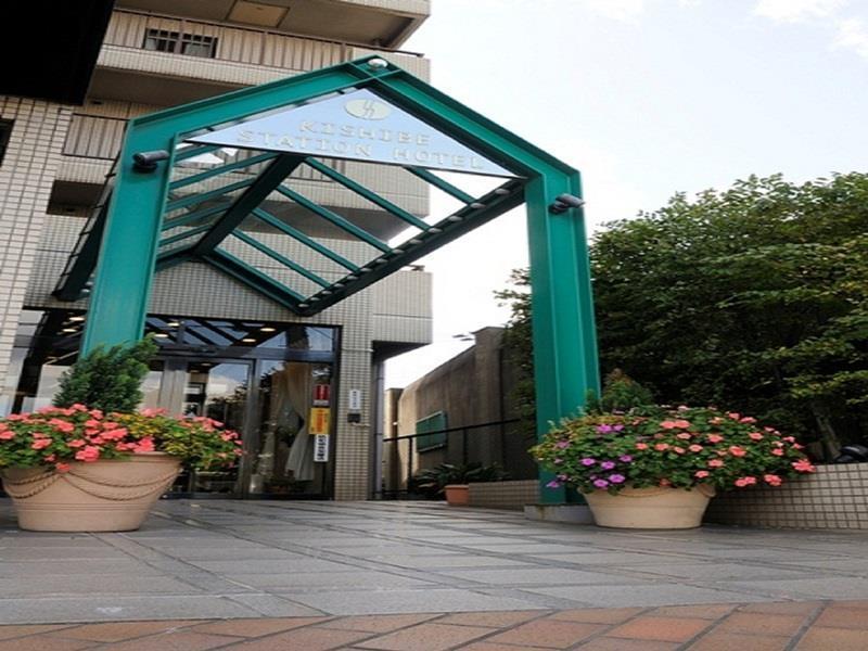Kishibe Station Hotel Suita Luaran gambar